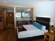 Berghotel Jochelius midden in het skigebied Nauders