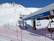 Toula - 4-persoons hogesnelheidsstoeltjeslift (koppelbaar)