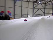 Snowtubing is een plezier voor het hele gezin