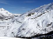 Uitzicht op de buckelpiste van Blauherd naar Eja