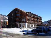 Club Hotel bij het dalstation