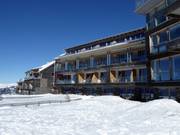 Alpinhotel Pacheiner midden in het skigebied direct aan de piste