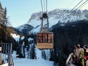 Furnes-Seceda - 62-persoons cabinelift