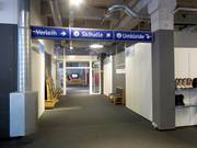 bewegwijzering naar de skihal