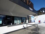 Zeer goed onderhouden kassagebied bij de Egghof-parkeerplaats