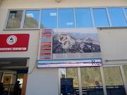 Pistekaart met actuele informatie bij het dalstation