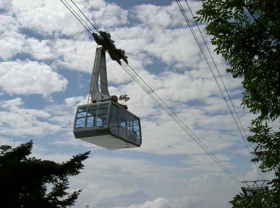 Luftseilbahn Weggis - 76-persoons cabinelift