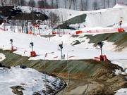 Zonder kunstsneeuw zou hier op ongeveer 1100 meter niets meer mogelijk zijn.