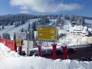 Op belangrijke kruispunten wordt men uitstekend geïnformeerd.