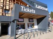 Verzorgde kassa-zone in Pampeago