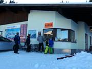 Verzorgde kassaomgeving