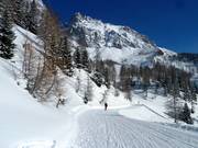 Skiweg van het dalstation van de Gletscherbahn naar de Zauberlift
