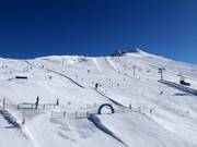 Pistes en snowpark bij de 8-persoons stoeltjeslift Familienglück