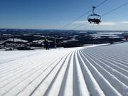 Perfecte pistepreparatie in het skigebied Dundret Lapland