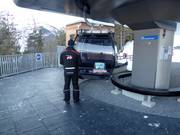 Bij het dalstation is het vriendelijke personeel aanwezig