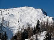 Heerlijke poedersneeuwafdalingen op de Lawinenstein