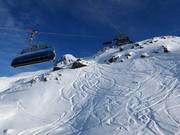 Ongesecureerde poedersneeuwhellingen bij de Hochzeiger 2.5 lift