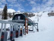 Blackfoot Lift - 4-persoons vaste stoeltjeslift