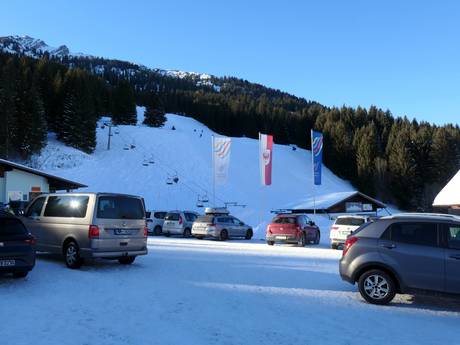 Tannheimer Tal: bereikbaarheid van en parkeermogelijkheden bij de skigebieden – Bereikbaarheid, parkeren Wannenjoch/Rohnenspitze – Schattwald/Zöblen