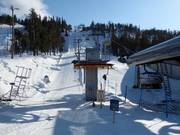 Pohjoisrinteen ankkuri - Sleeplift met T-beugel/Ankerlift