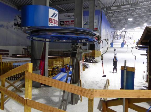 Hallenlift Neuss 1 (Red Mountain)