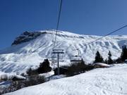 Cuolm Sura-Piz Mundaun - 6-persoons hogesnelheidsstoeltjeslift (koppelbaar)