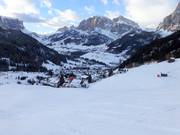 Uitzicht op de accommodaties in Corvara