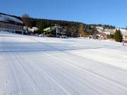 Perfect geprepareerde piste in het skigebied Zieleniec
