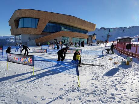 Kinderland van de Skischule skiCHECK (bergstation Spieljochbahn)