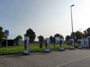 Laadstations voor elektrische auto's bij de skihal