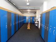 Verzorgd skidepot bij het dalstation