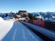 Starthaus - Transportband/Moving Carpet