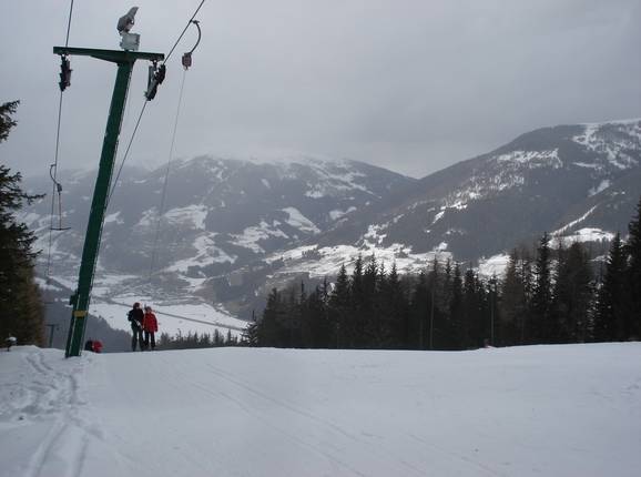 Panoramalift Dorfberg - Sleeplift met T-beugel/Ankerlift