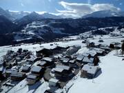 Uitzicht op Disentis/Mustér bij de dalafdaling