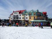 In Café Johannsen kun je de skidag gezellig afsluiten.