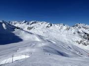 Uitzicht op het middenstation Gurschen