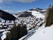 Uitzicht op de accommodaties in Wolkenstein