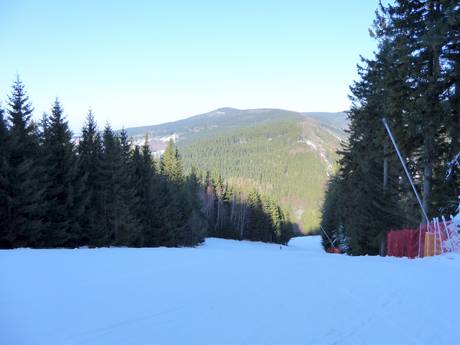 Skigebieden voor gevorderden en off-piste skiërs Midden-Sudeten – Gevorderden, off-piste skiërs Deštné