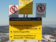 Oriëntatie bij het bergstation van de kabelbaan