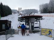 Promenádní - 4-persoons vaste stoeltjeslift