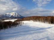 Gemakkelijke piste Fuboru op de East Mountain