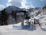 Downhill Romance Lift No. 3 - 2-persoons vaste stoeltjeslift