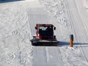 De nieuwe pistebully aan het werk