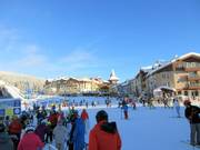 Vanuit bed direct de piste op