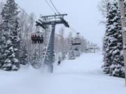 Ninety-Nine 90 Express - 4-persoons hogesnelheidsstoeltjeslift (koppelbaar)