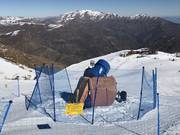 Sneeuwkanon in het skigebied El Colorado