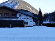 Campingstüberl bij het dalstation van de Brandlift