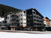 Hotel Walliser direct aan de piste