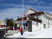 Restaurant en kiosk Alpiger bij het dalstation