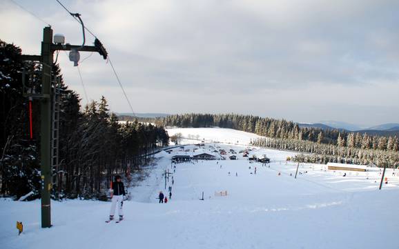 Hoogste dalstation in het Hochsauerlanddistrict – skigebied Sahnehang